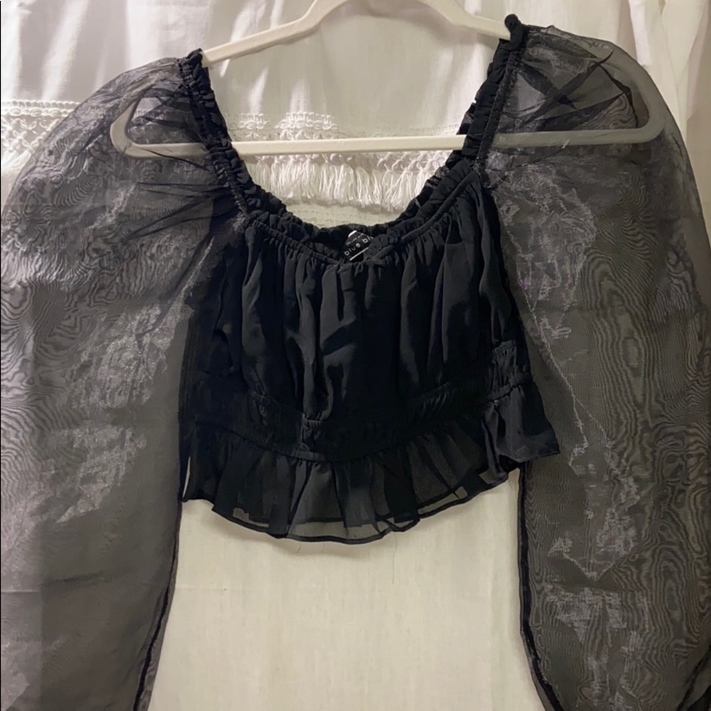 Long puff sleeve top